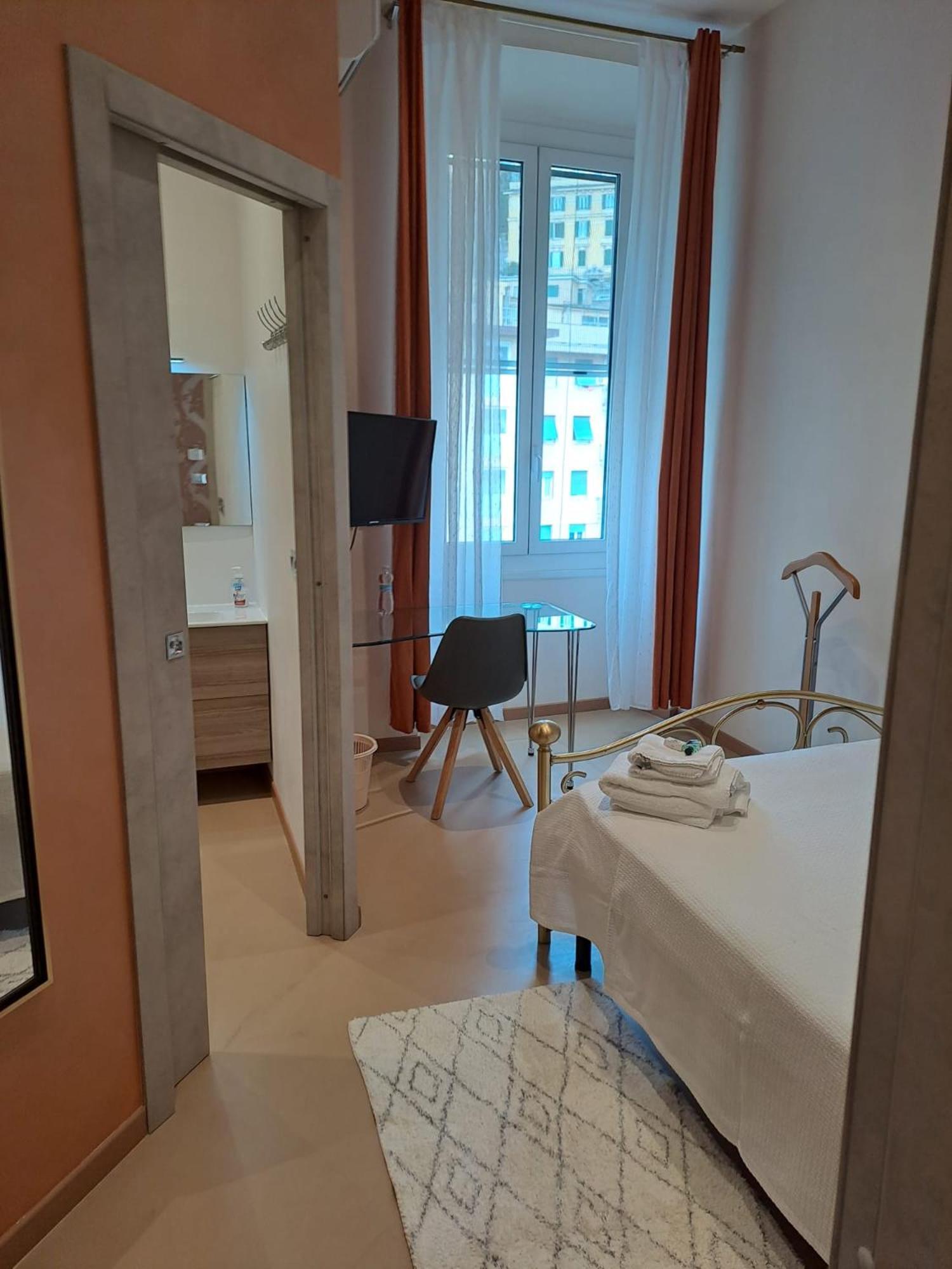 Affittacamere Gioiello Genua Buitenkant foto